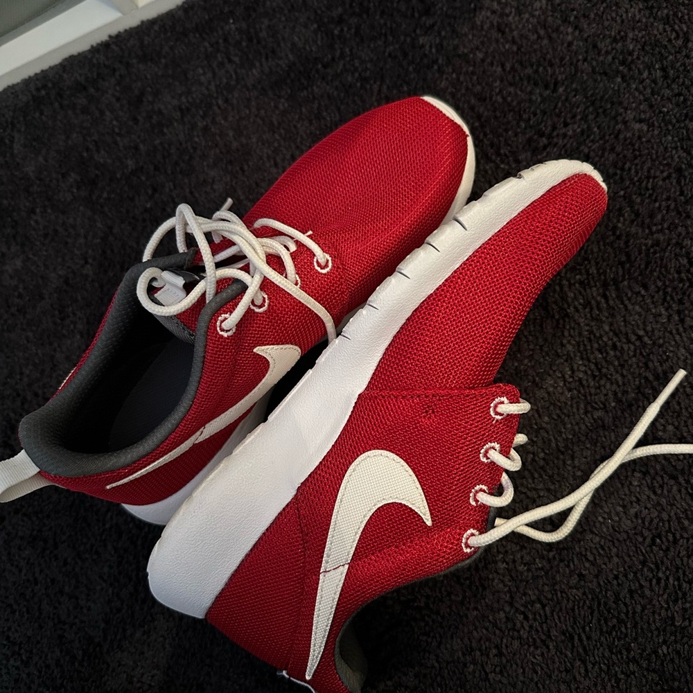 Red Nike Roshe Sneakers